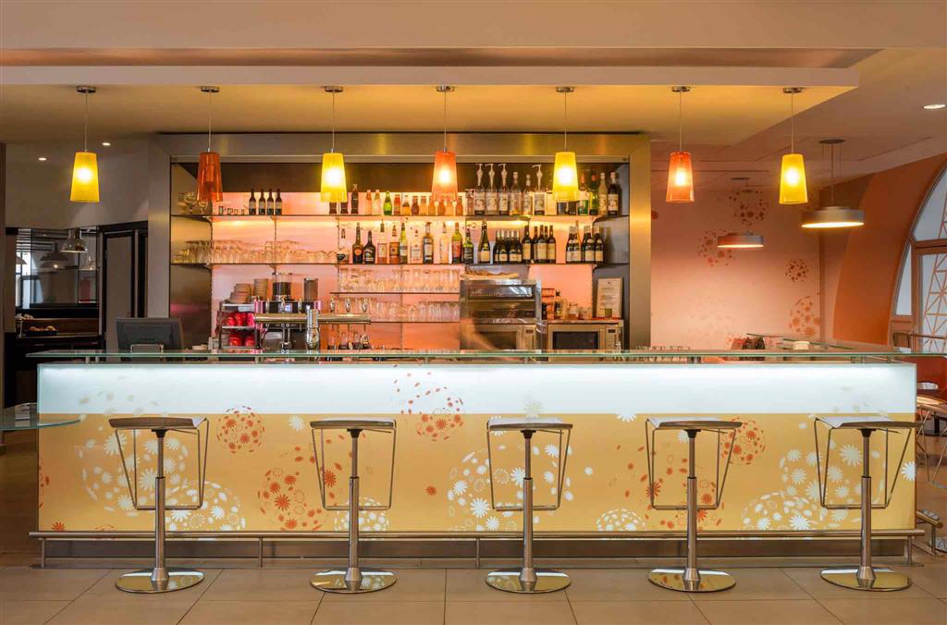 Hotel Ibis Paris Tour Eiffel Cambronne 15ème Esterno foto