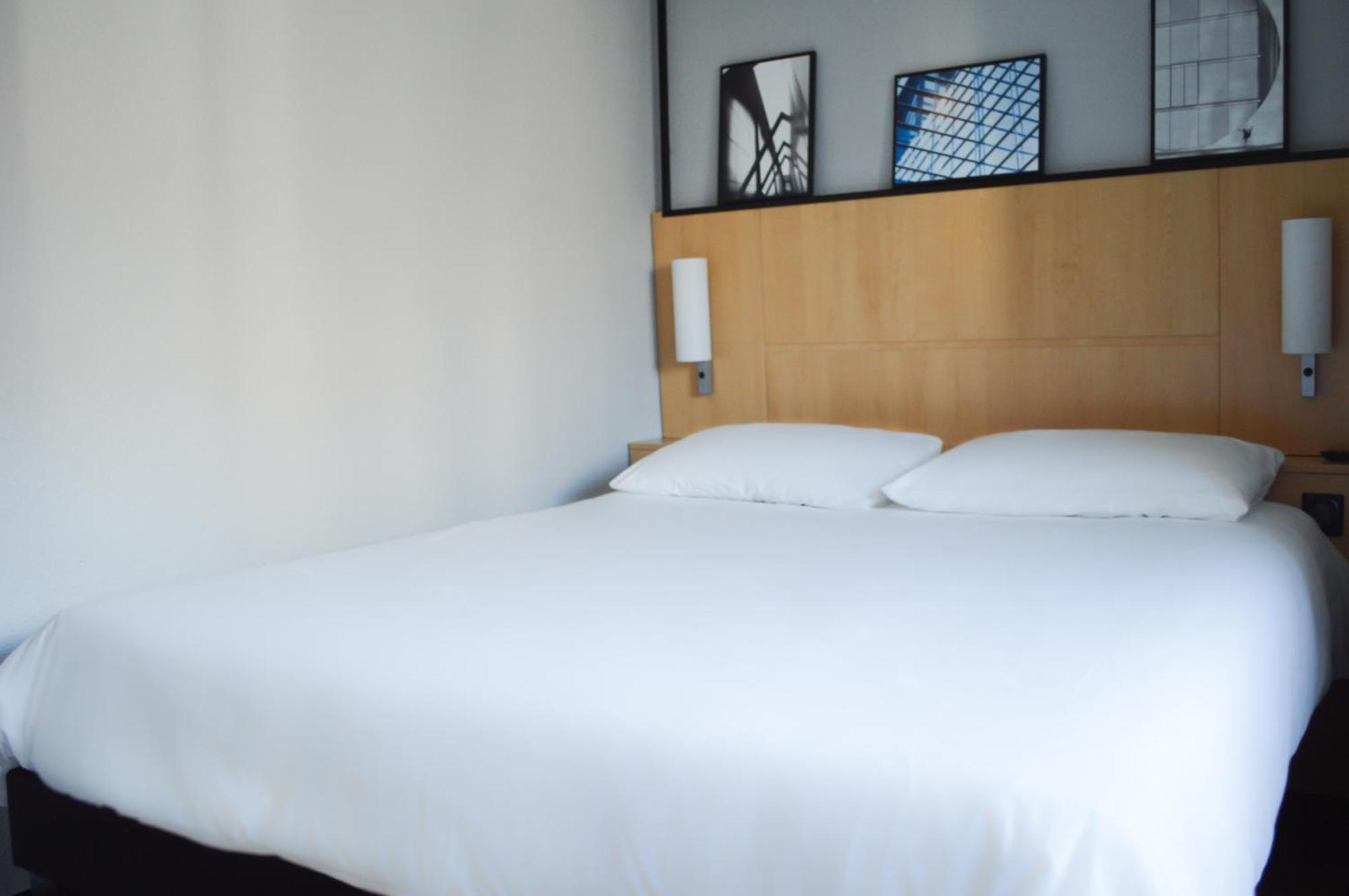 Hotel Ibis Paris Tour Eiffel Cambronne 15ème Camera foto